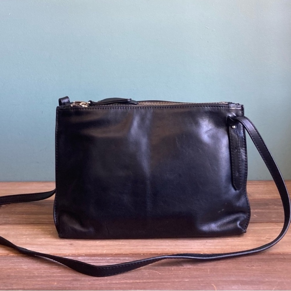 Banana Republic Black Italian Leather Double-Zip Pouch Crossbody Bag - Picture 8 of 12